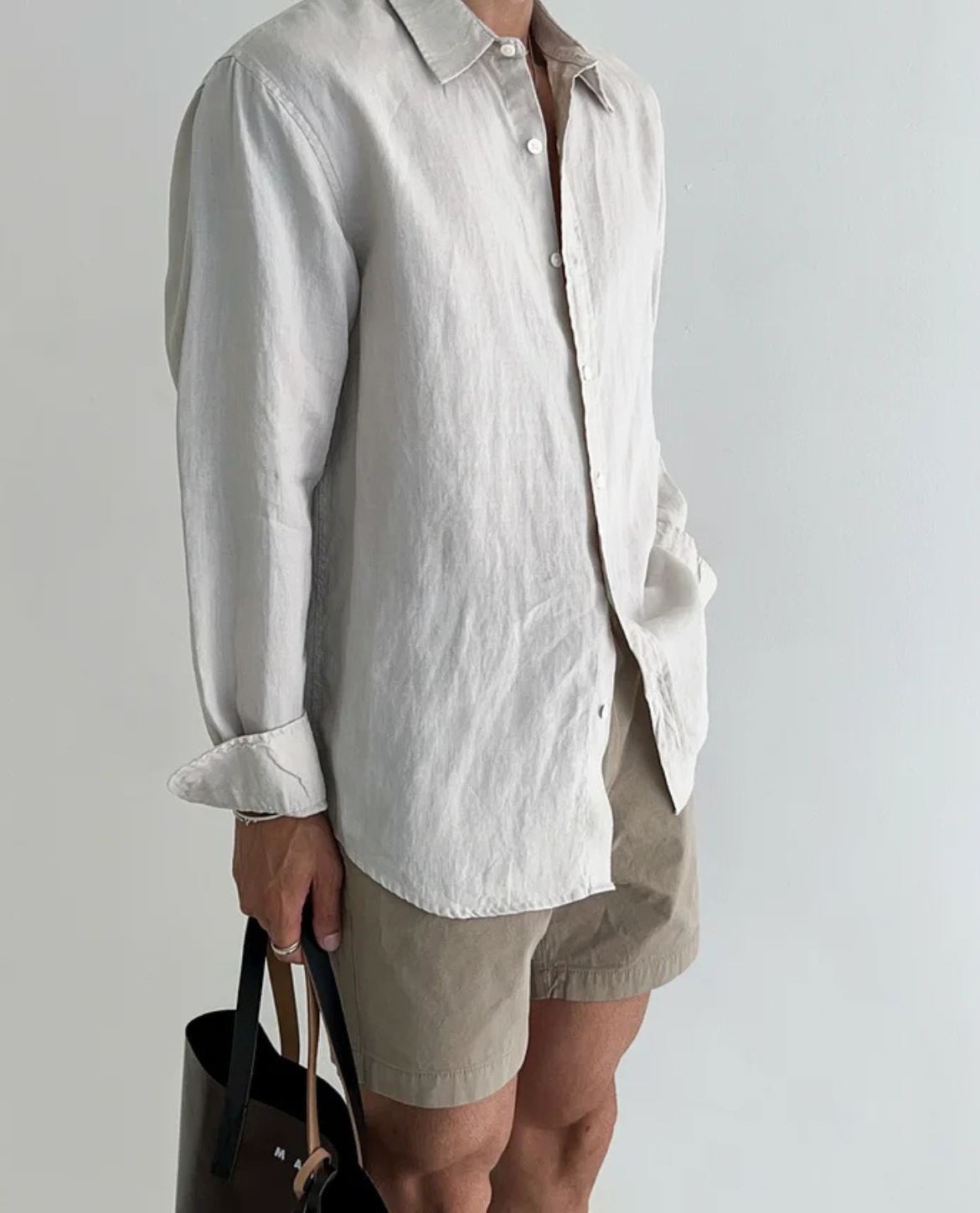 Diego | Camisa Blanca de Hombre de Manga Larga con Ajuste Relajado y Estilo Atemporal 8