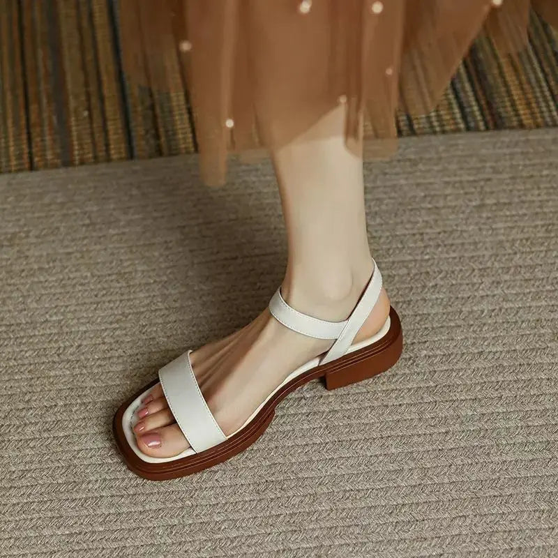 Sofía | Sandalias de Punta Cuadrada con Tira Ajustable para Mujer 6