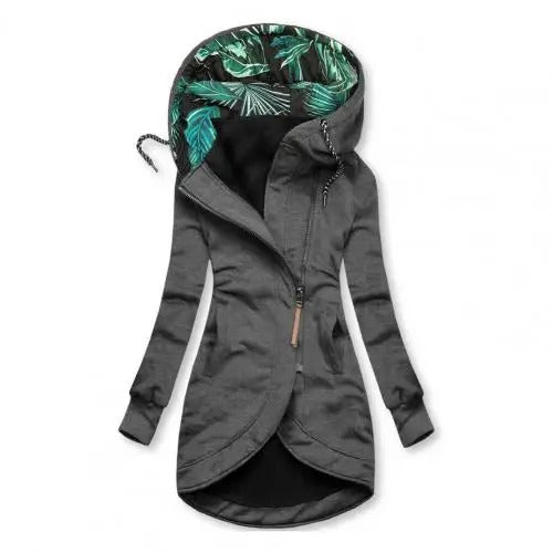 Mujer con abrigo BRIVONNA de invierno, estilo elegante y cálido