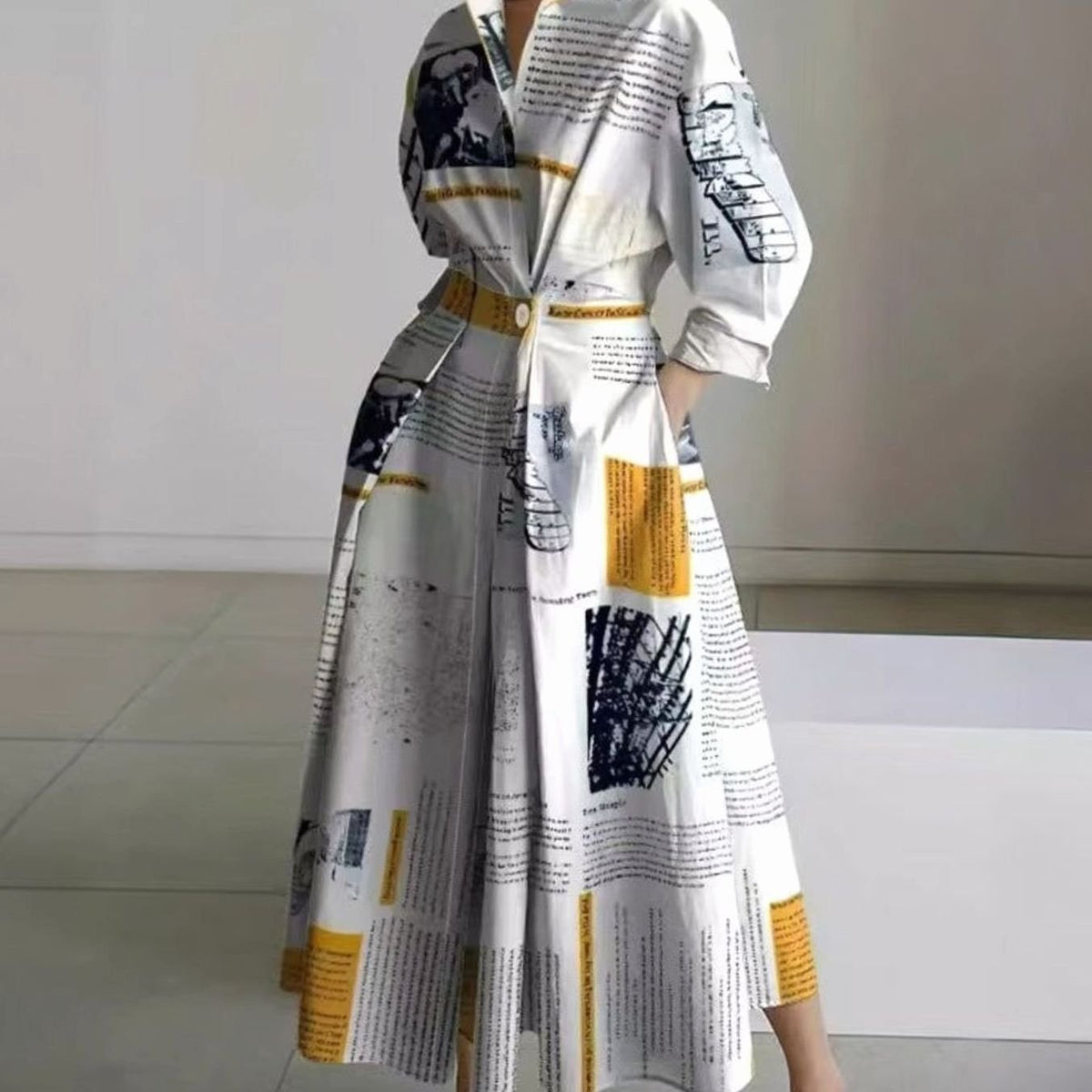 Vestido largo estampado con cuello camisero, presentación en percha