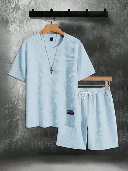 Carlos | Conjunto de Verano para Hombre con Camiseta Extragrande y Pantalones Cortos Deportivos 4