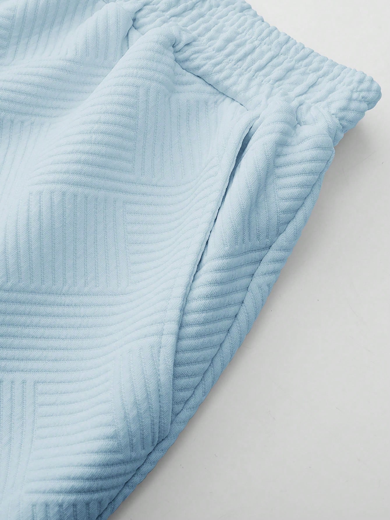 Carlos | Conjunto de Verano para Hombre con Camiseta Extragrande y Pantalones Cortos Deportivos 5
