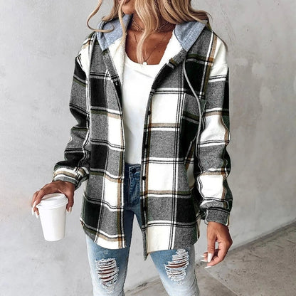 Clara | Chaqueta a Cuadros con Capucha para Mujer 3