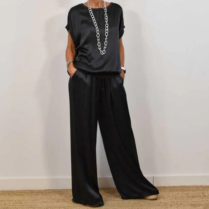 Clara | Conjunto Punto Mujer de Dos Piezas con Pantalones de Pierna Ancha 1