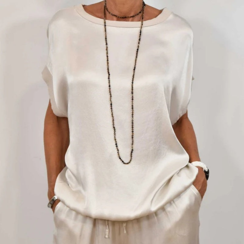 Clara | Conjunto Punto Mujer de Dos Piezas con Pantalones de Pierna Ancha 5