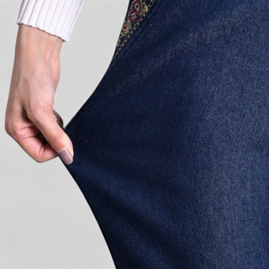 Clara | Jeans Elásticos con Cintura Flexible y Bolsillos para Mujer 4