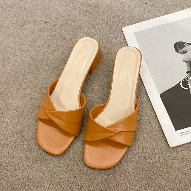 Clara | Sandalias Elegantes de Mujer con Tacón Corto para Verano 1