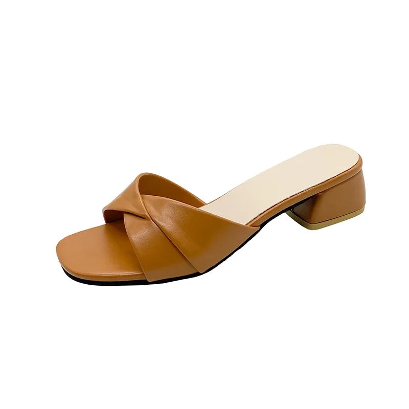 Clara | Sandalias Elegantes de Mujer con Tacón Corto para Verano 4