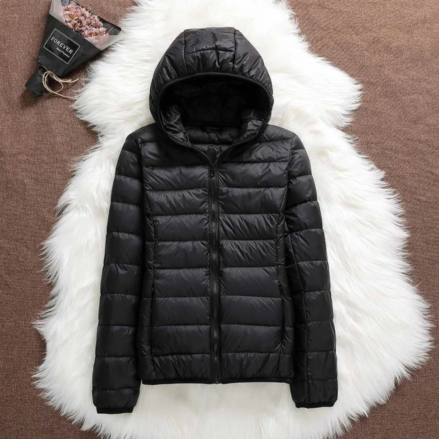 Claudia | Chaqueta Acolchada Ligera con Capucha para Mujer 1