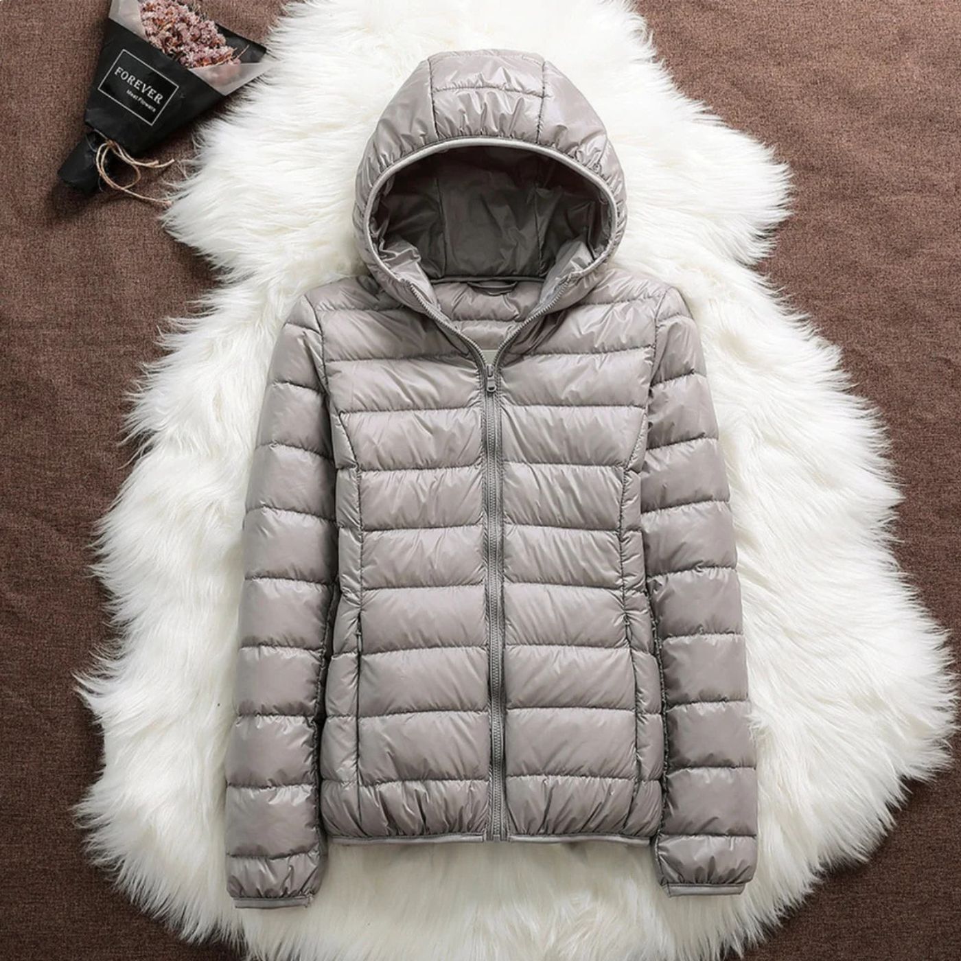 Claudia | Chaqueta Acolchada Ligera con Capucha para Mujer 5