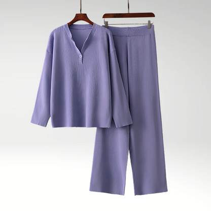 Conjunto Lounge | Top Texturizado con Cuello Abotonado y Pantalones Anchos | Comodidad y Estilo para el Hogar 1