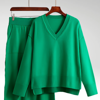 Conjunto de Salón Minimalista | Top de Cuello en V y Pantalones Anchos | Comodidad y Estilo para Uso Diario 10