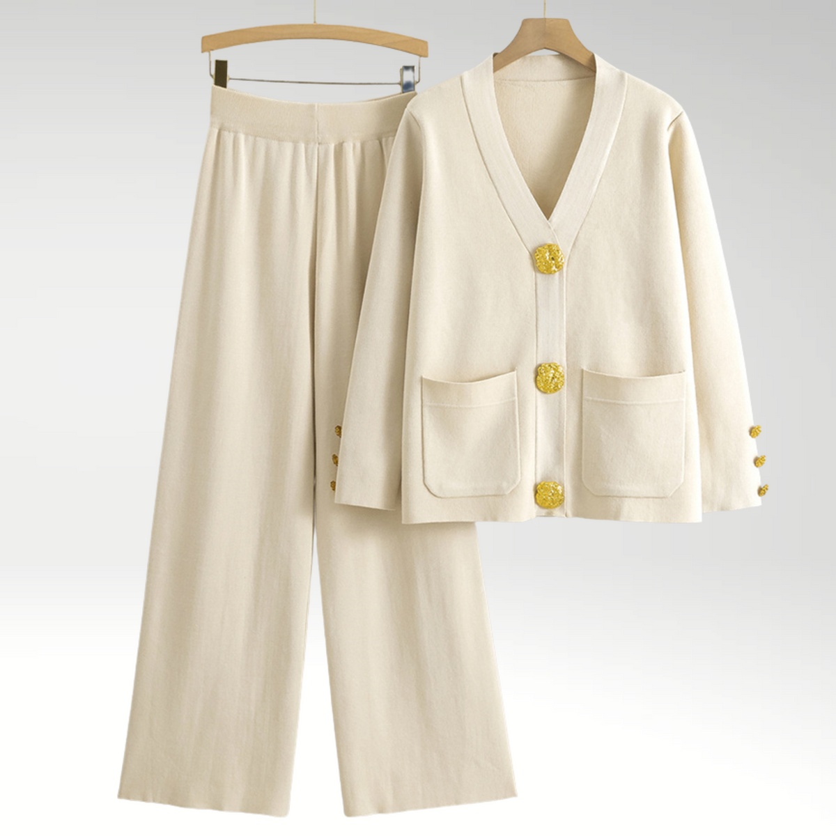Conjunto de Salón | Top con Cuello en V y Botones con Pantalones Relajados | Estilo Cómodo para Uso Diario 0