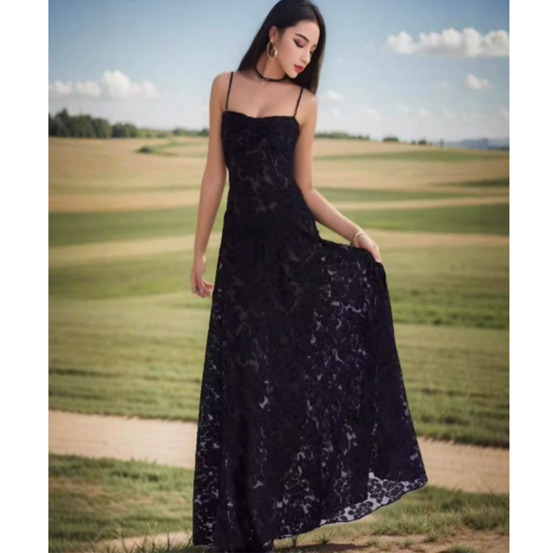 Isabella | Vestido Largo de Satén Elegante para Mujer con Tirantes Finos 2