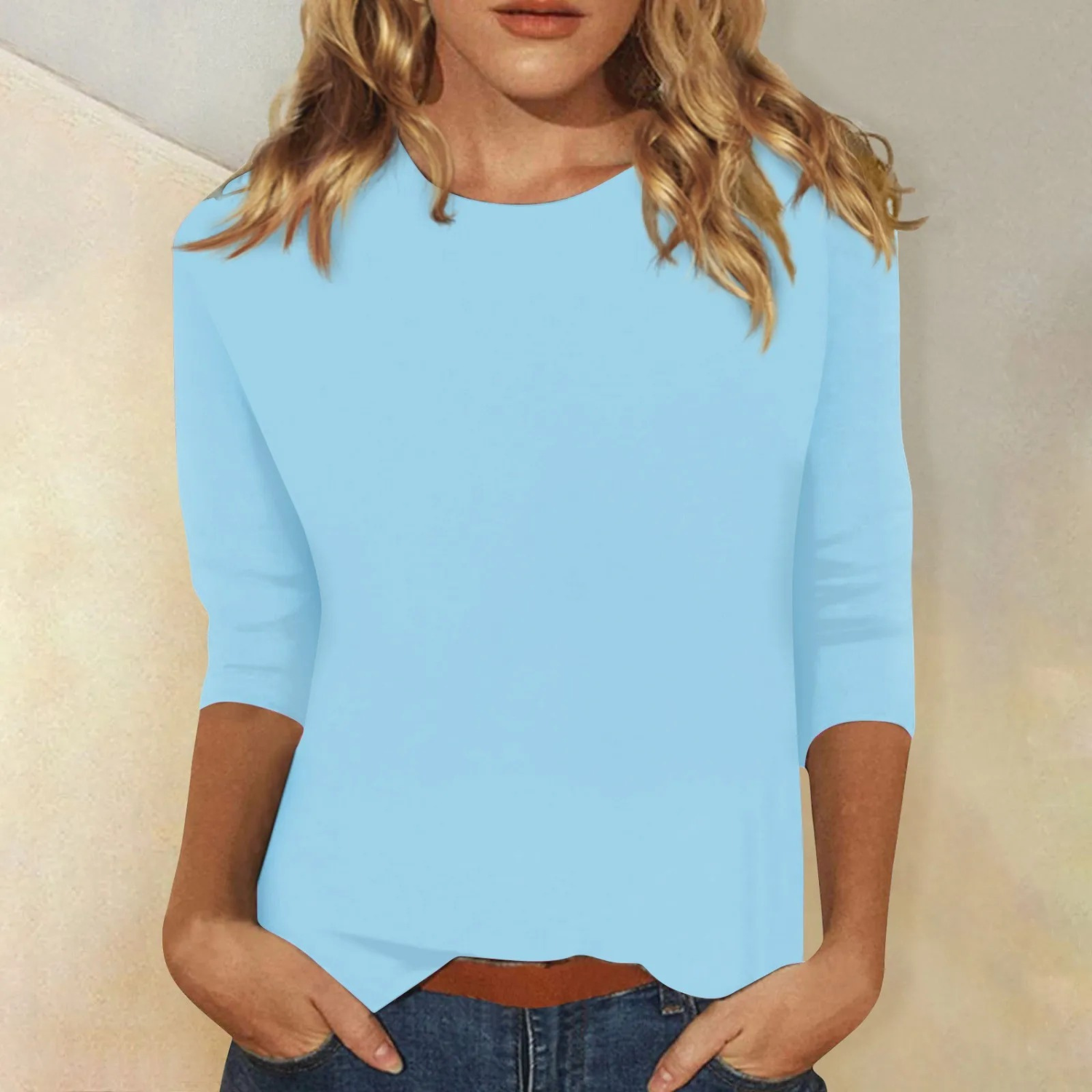 Lucía | Camisa de Manga Larga para Mujer con Cuello Redondo y Diseño Clásico 3