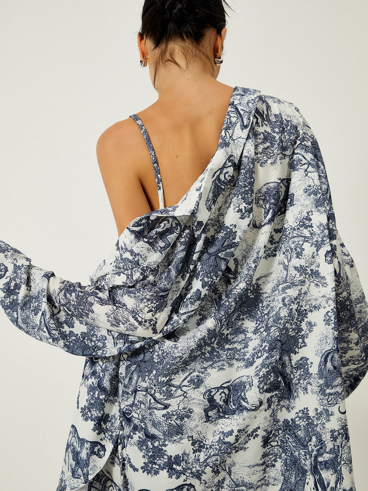 Lucía | Conjunto Deportivo Floral de 3 Piezas para Mujer 2