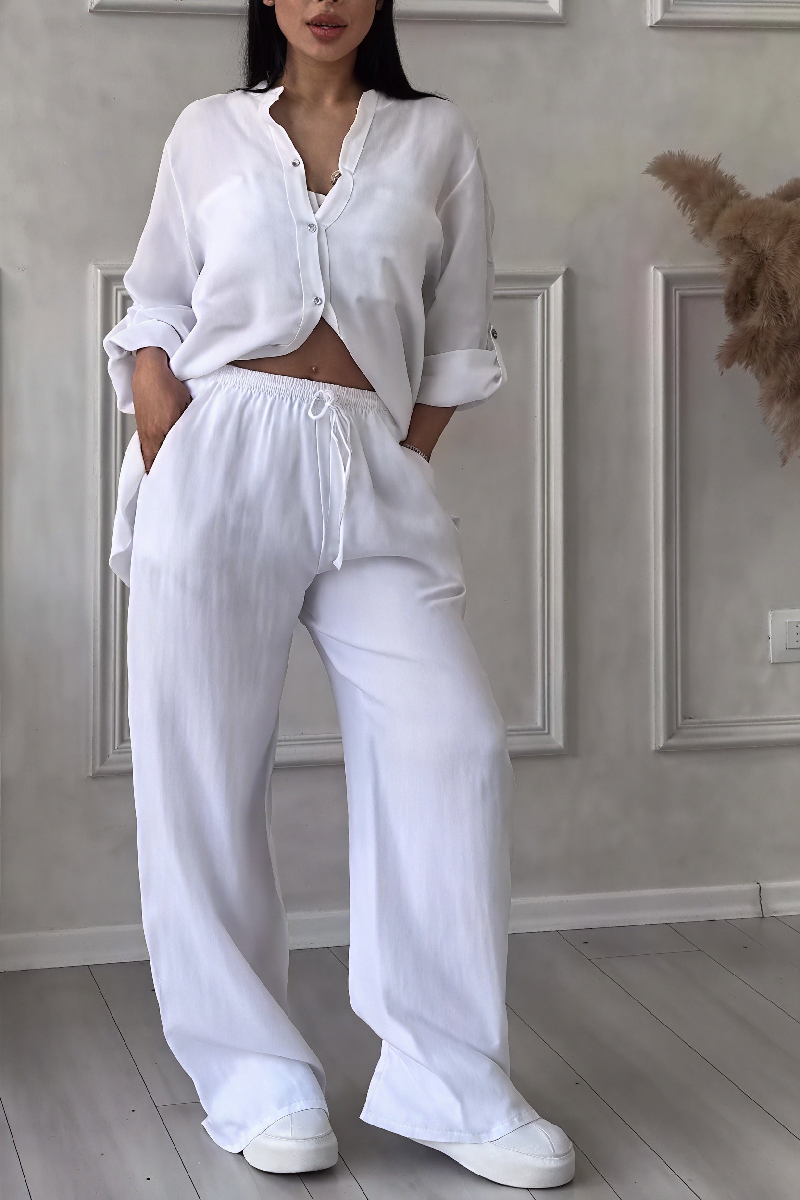 Lucía | Conjunto de Mujer con Camisa y Pantalones Anchos, Estilo Casual y Cómodo 1