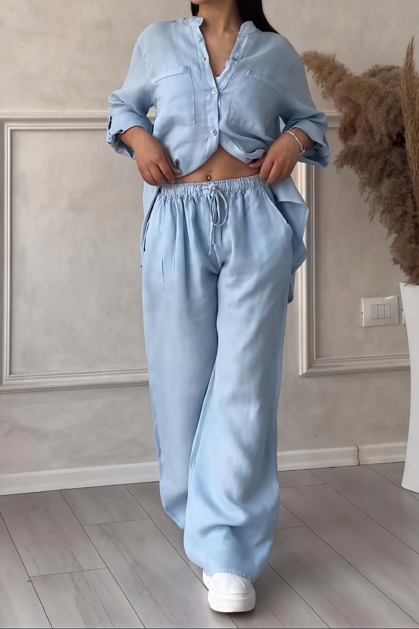 Lucía | Conjunto de Mujer con Camisa y Pantalones Anchos, Estilo Casual y Cómodo 6