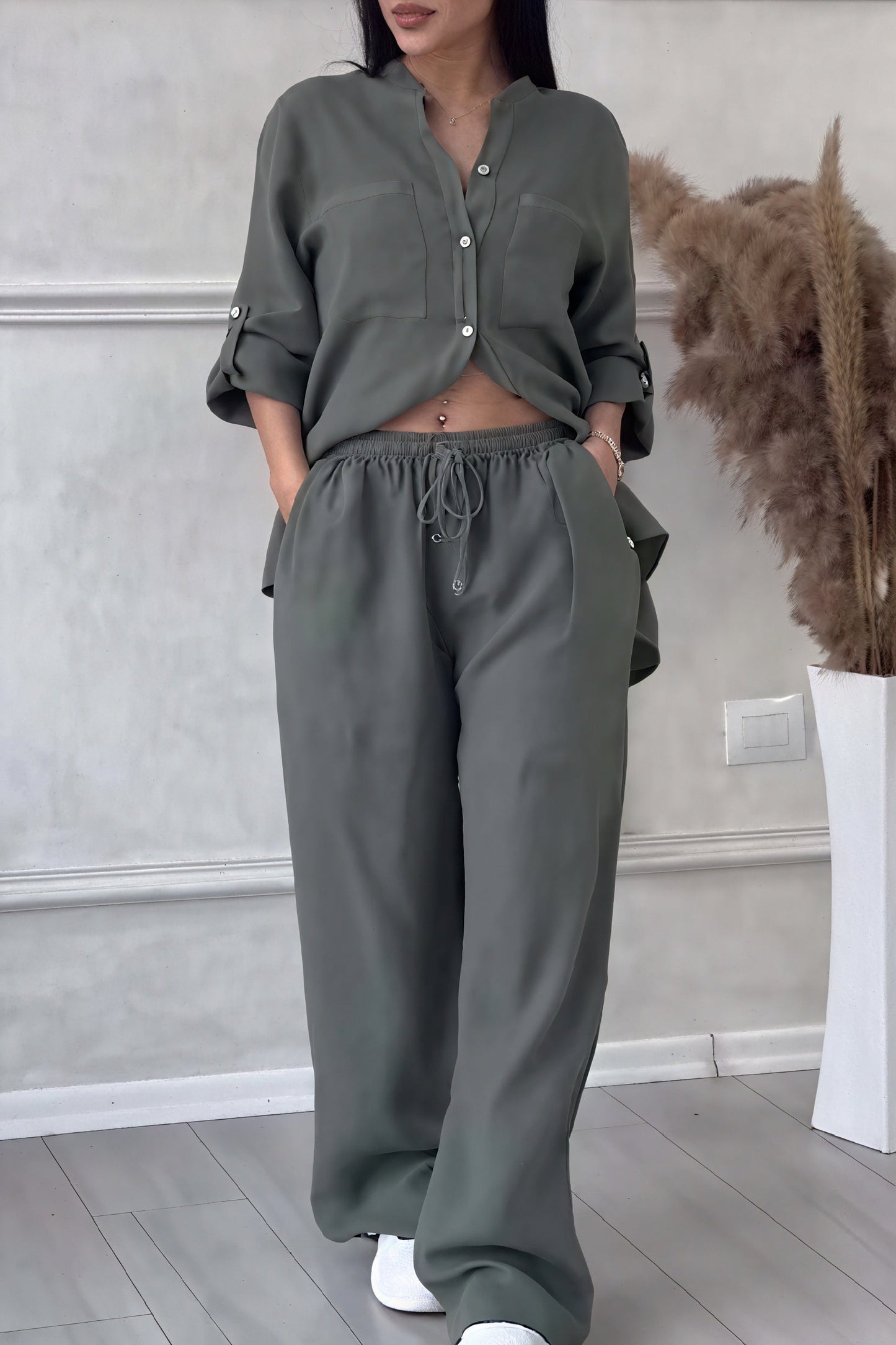 Lucía | Conjunto de Mujer con Camisa y Pantalones Anchos, Estilo Casual y Cómodo 7