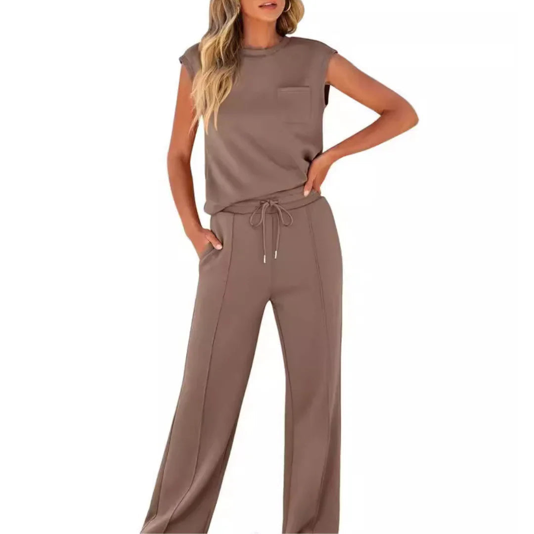 Lucía | Conjunto de Ropa de Estar por Casa para Mujer con Top Sin Mangas y Pantalones Anchos 1