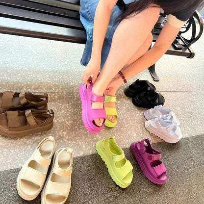 Lucía | Sandalias Gruesas con Tira Ancha y Cierre de Velcro para Mujer 6