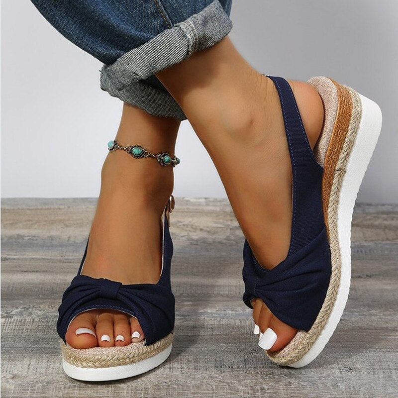 Lucía | Sandalias Plataforma con Detalle de Botones para Mujer 4