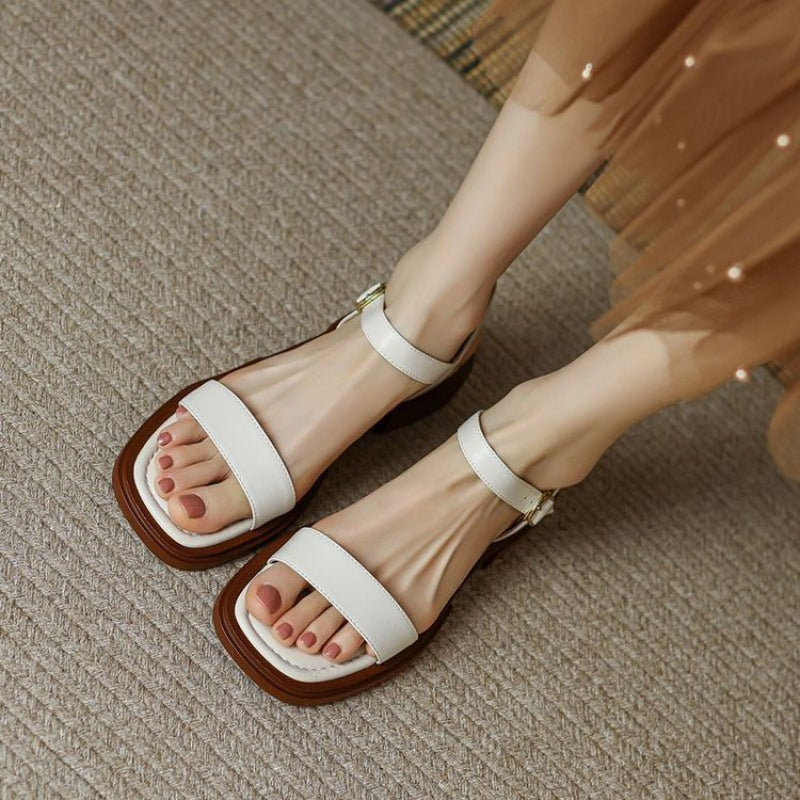 Lucía | Sandalias de Tacón Bajo para Mujer con Hebilla Ajustable 4