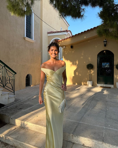 Lucía | Vestido Largo de Satén Sin Espalda Elegante para Mujer 3