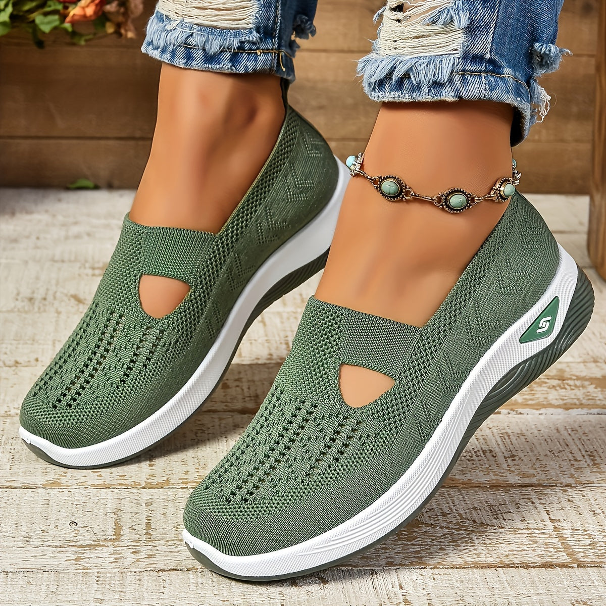 Lucía | Zapatillas Slip-On con Tacón de Cuña para Mujer 2