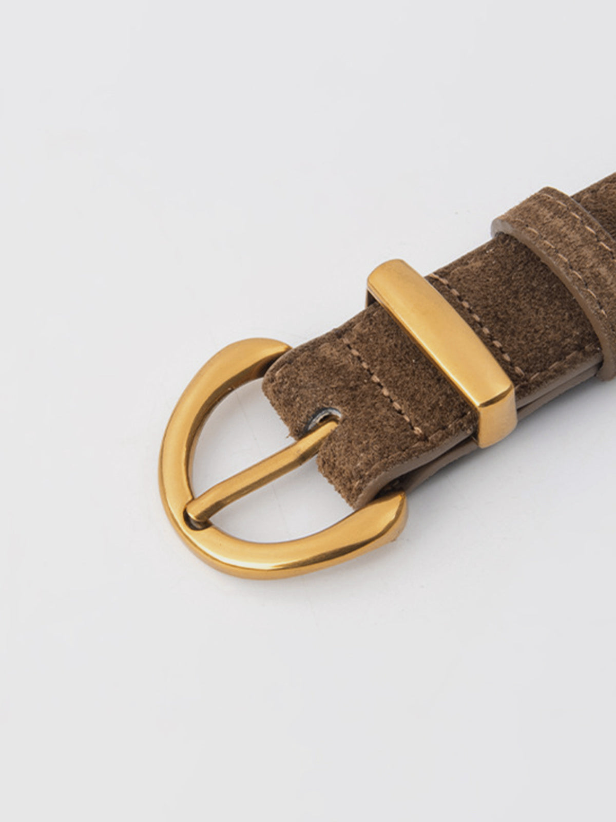 Santiago | Cinturón de Ante Premium para Hombre con Estilo Elegante 2