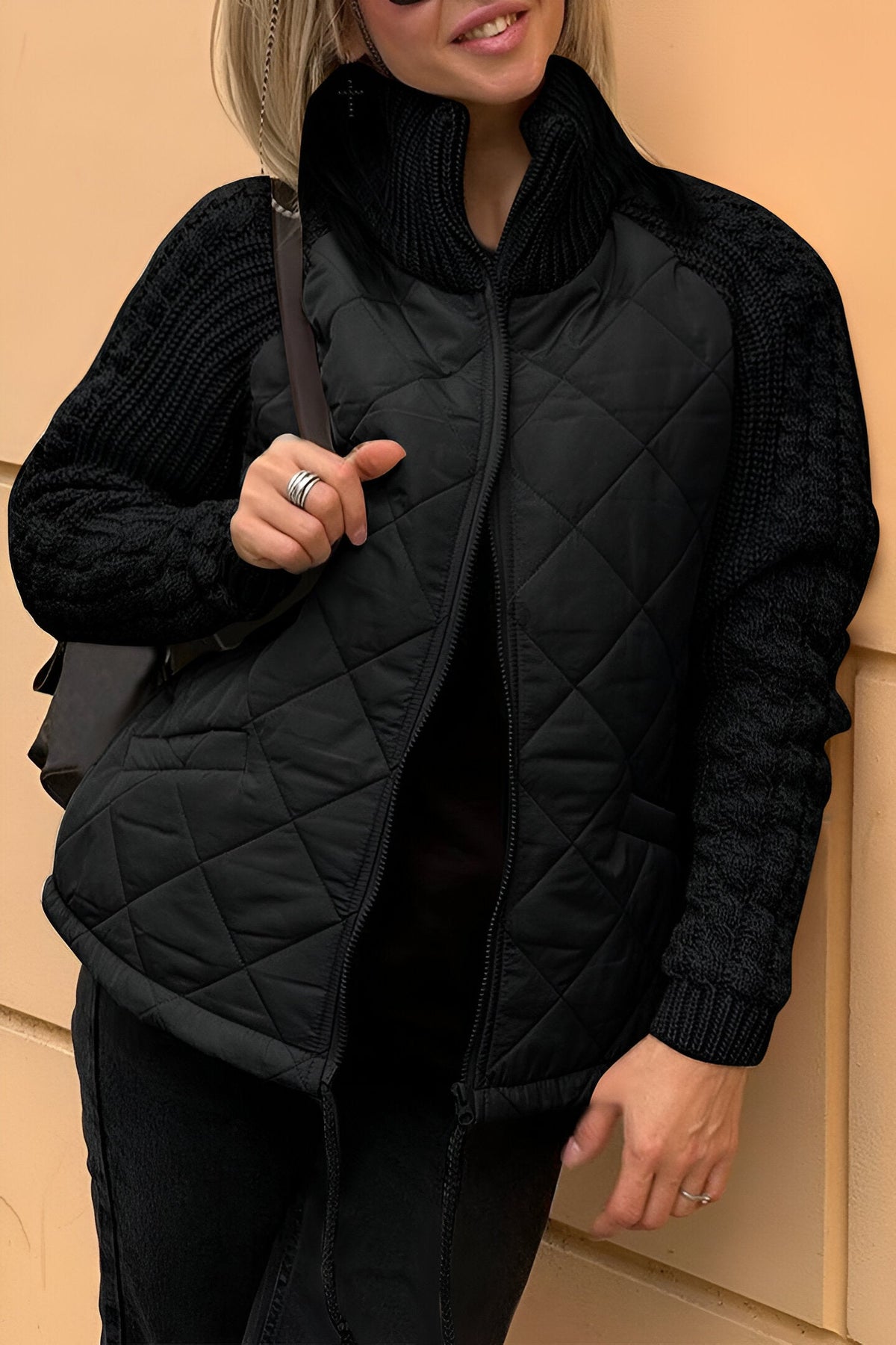 Sofía | Chaqueta Acolchada con Cremallera y Mangas de Punto para Mujer 3
