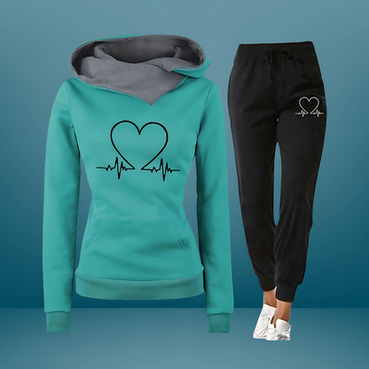 Sofía | Conjunto de Sudadera con Capucha y Joggers para Mujer con Gráfico Heartbeat 2