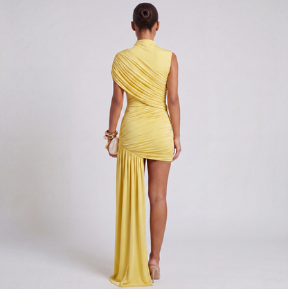 Sofía | Minivestido Asimétrico de Cuello Alto para Mujer 2