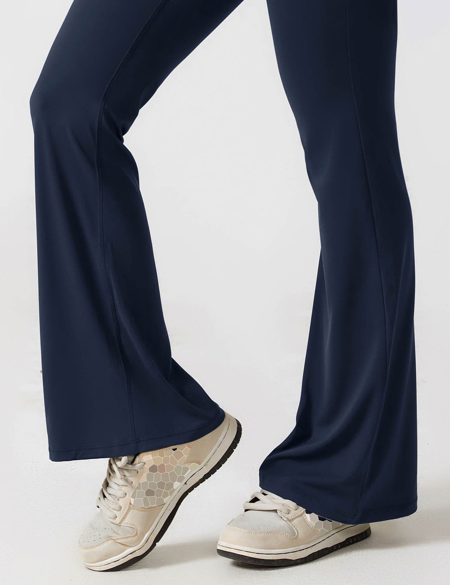 Sofía | Mono Fiesta Mujer Acampanado con Espalda Abierta y Detalle Fruncido 5