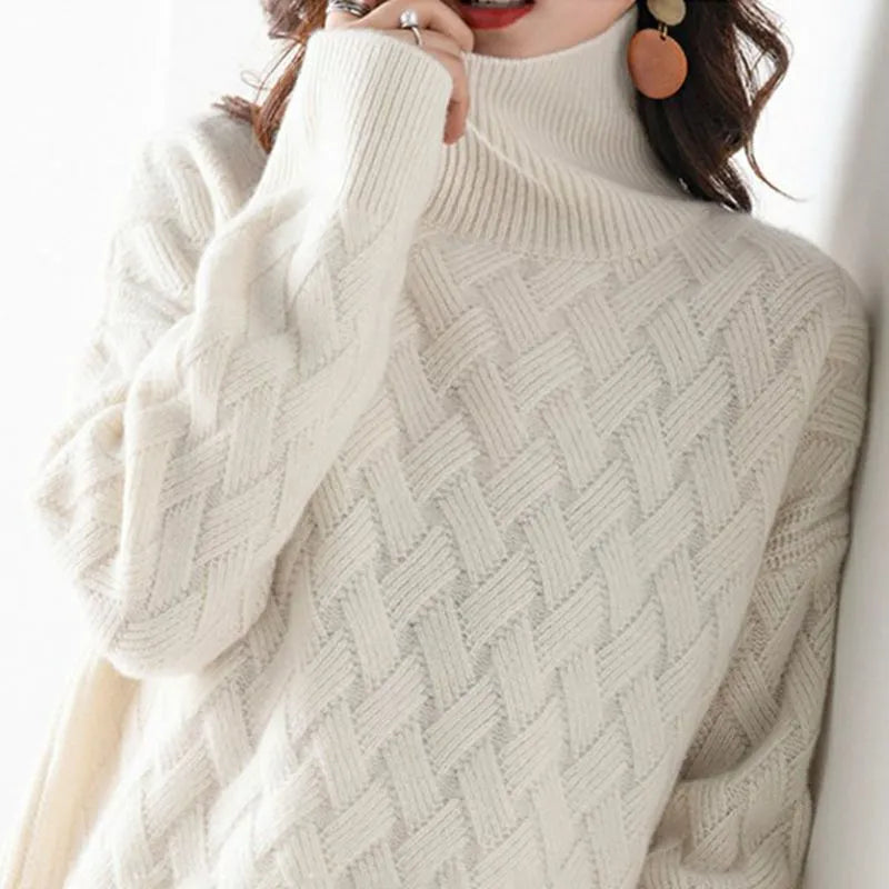 Suéter de Punto Texturizado con Cuello Alto para Elegancia y Comodidad 2