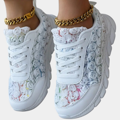 Valentina | Zapatillas Bajas con Diseño Floral para Mujer 0