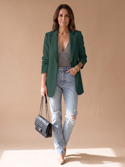 Detalle de espalda de la blazer ADALYN de mujer