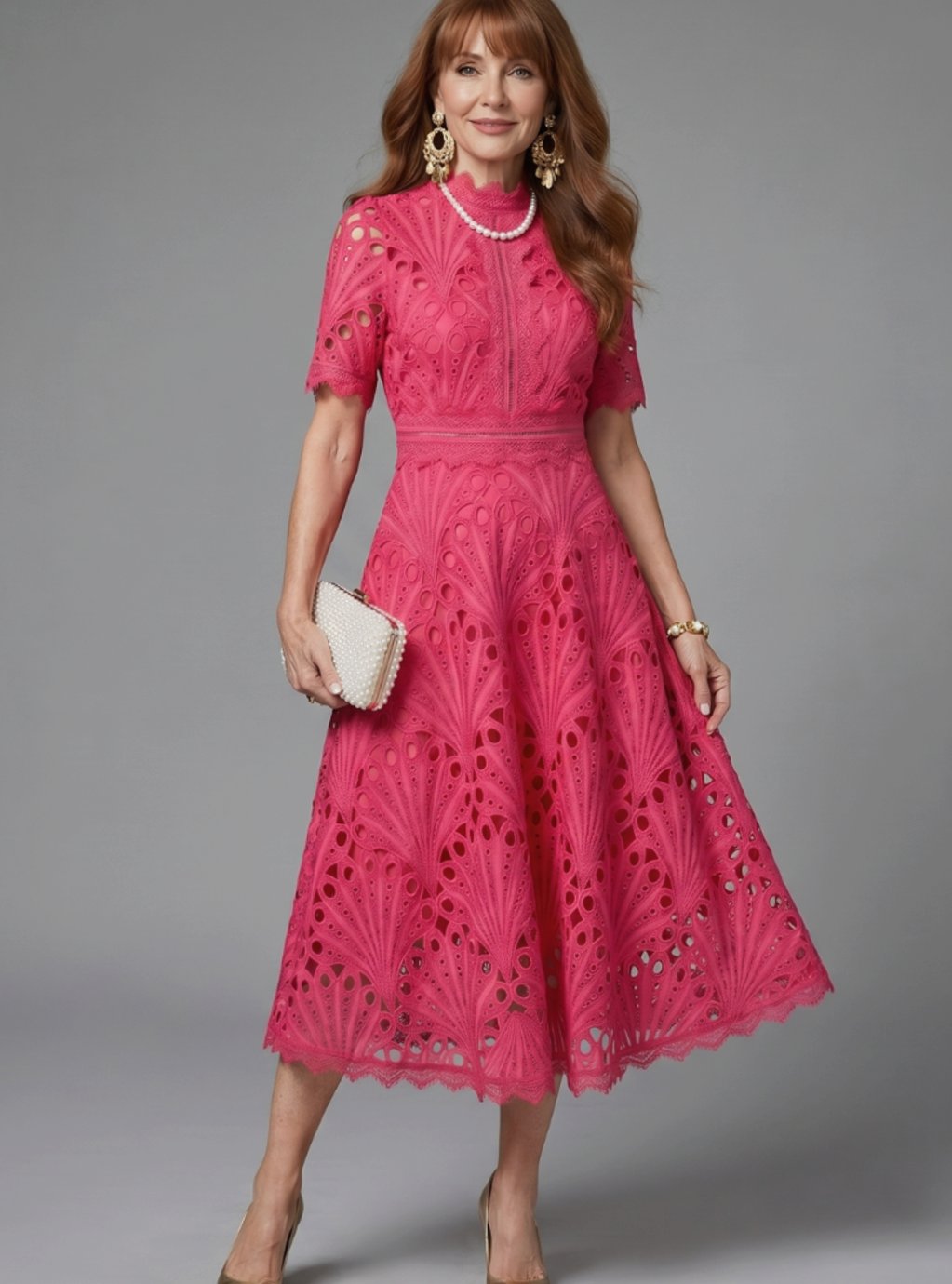 Vestido de cóctel midi de encaje rosa con cuello alto para mujer