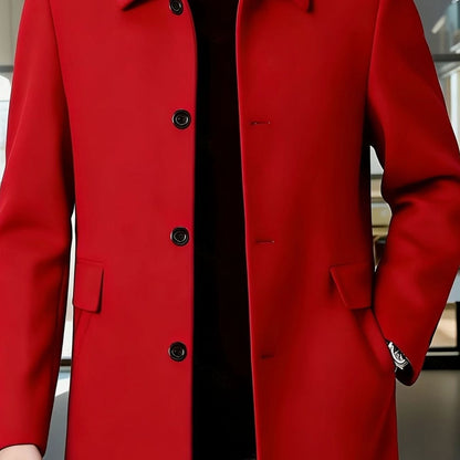 Abrigo ARLO combinado con vaqueros para un look smart casual