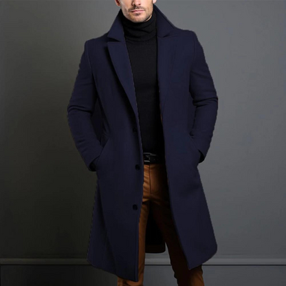 Vista completa del abrigo largo BALTREND en color disponible para hombre