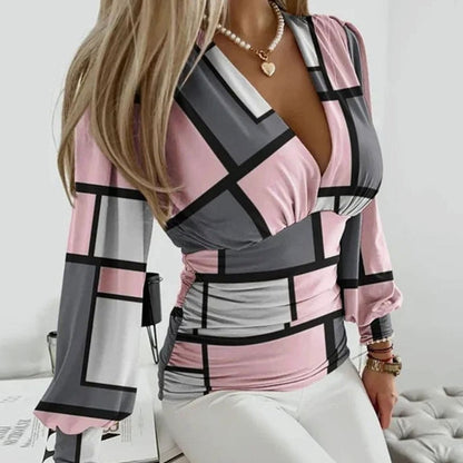 Blusa fruncida en cintura combinada con falda midi