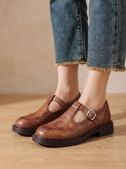 Detalle de la pala brogue con perforaciones tipo wingtip en zapato BELMARA