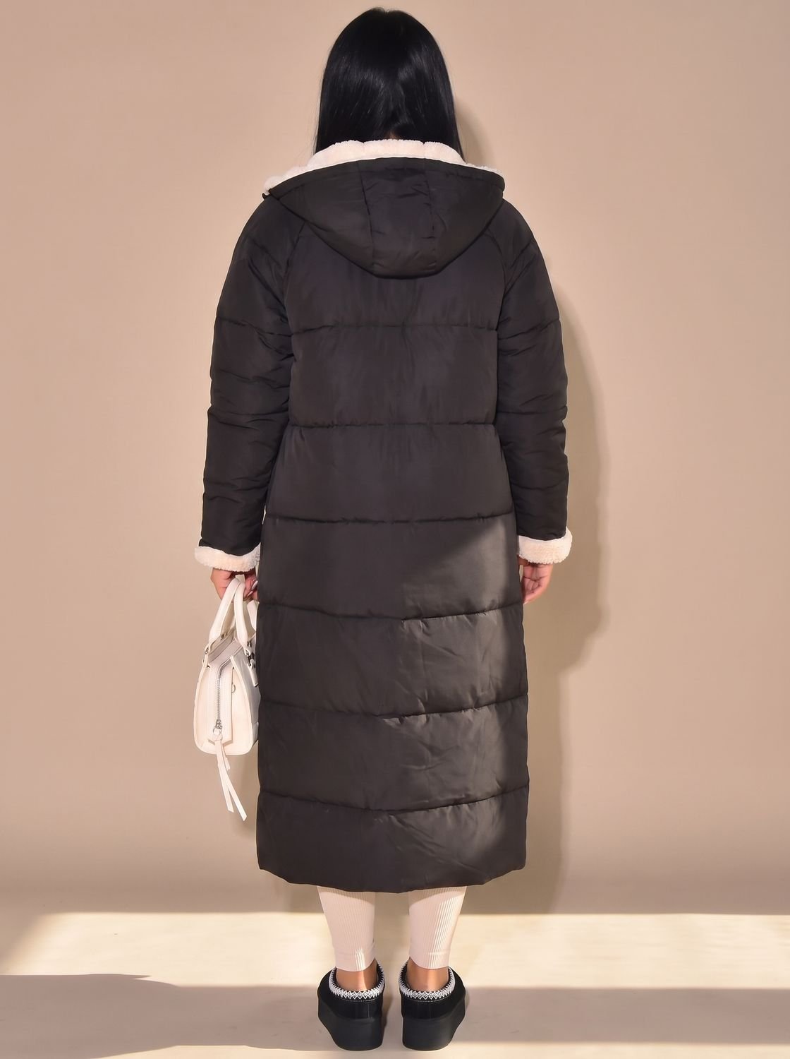 Abrigo longline BRIVENNA hasta debajo de la rodilla en tono beige