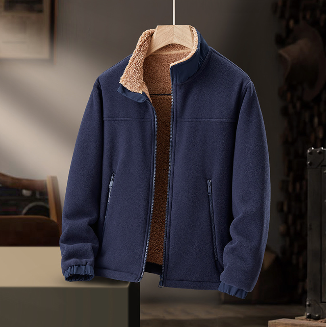 Detalle del cuello alto acolchado de la chaqueta BRONTFIELD