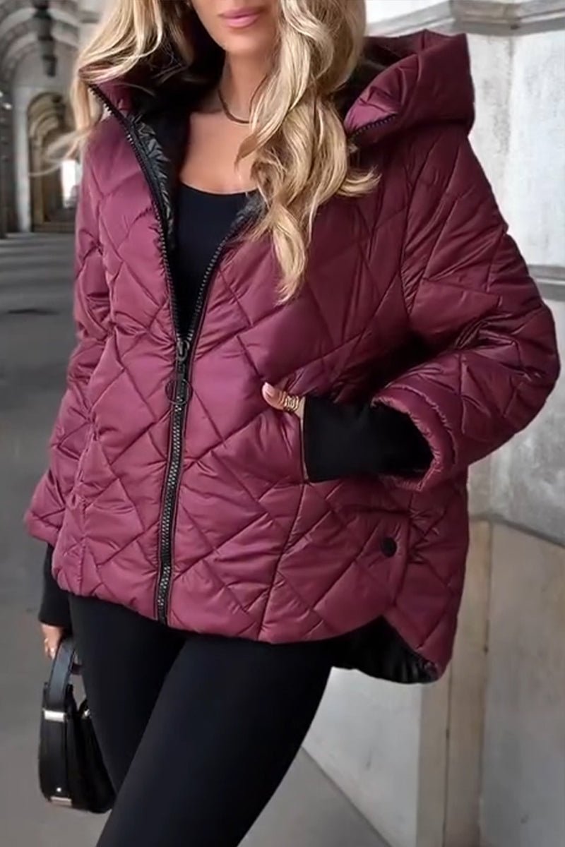 Chaqueta BRUMAYA en color negro, vista de espalda