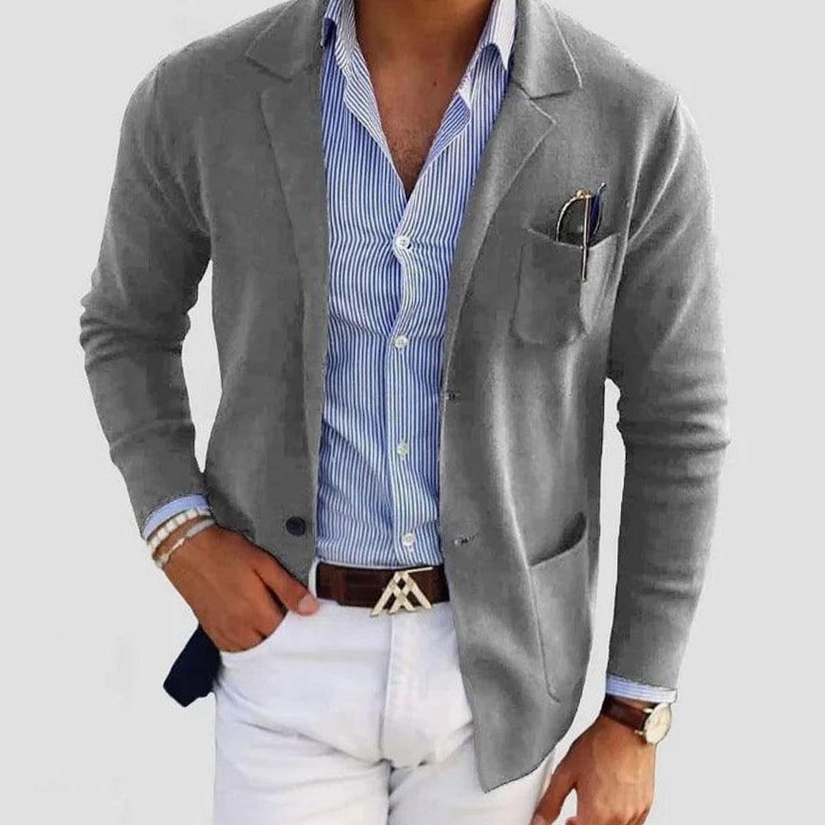 Blazer DALSTON combinado con camisa de vestir para look de oficina