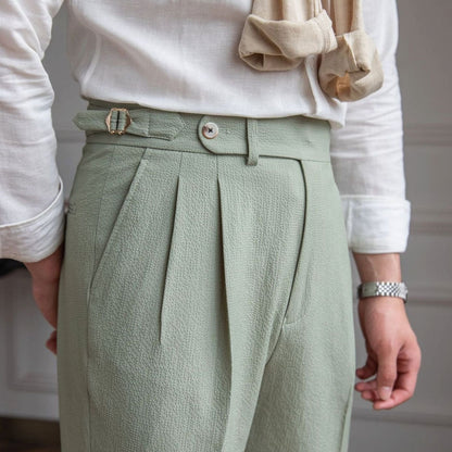 Vista trasera del pantalón de vestir hombre DALTON con corte tailored