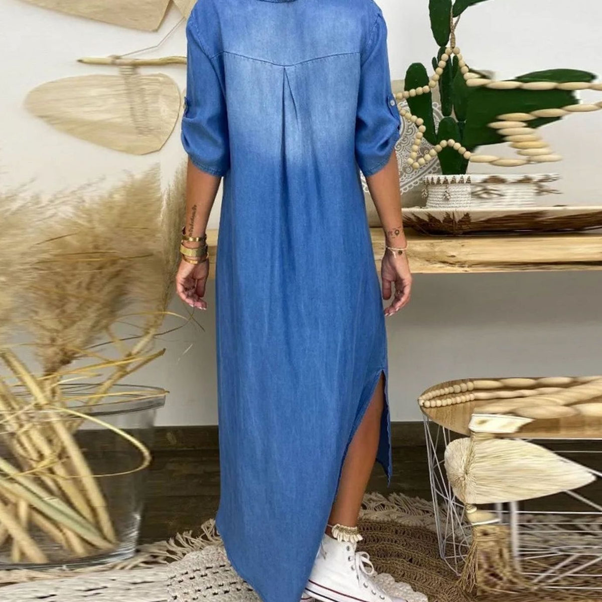 Vestido camisero maxi con silueta relajada, look casual completo