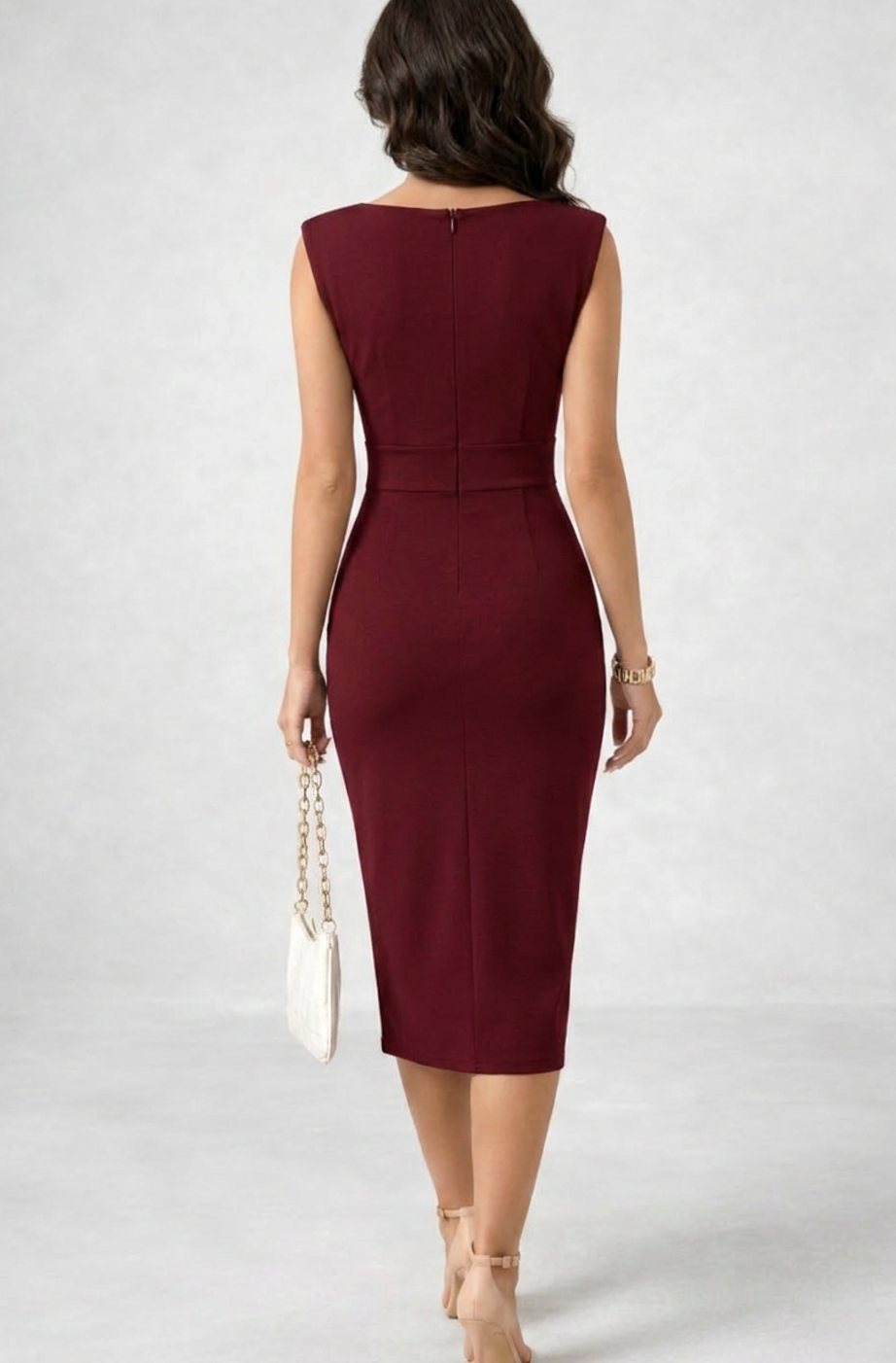 Vestido midi sin mangas con silueta ceñida en la cintura