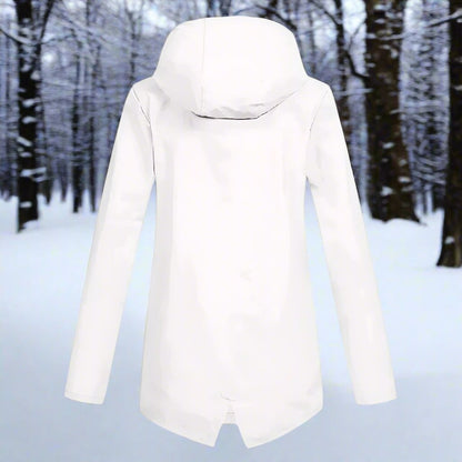 Chaqueta impermeable en tono vino para mujer